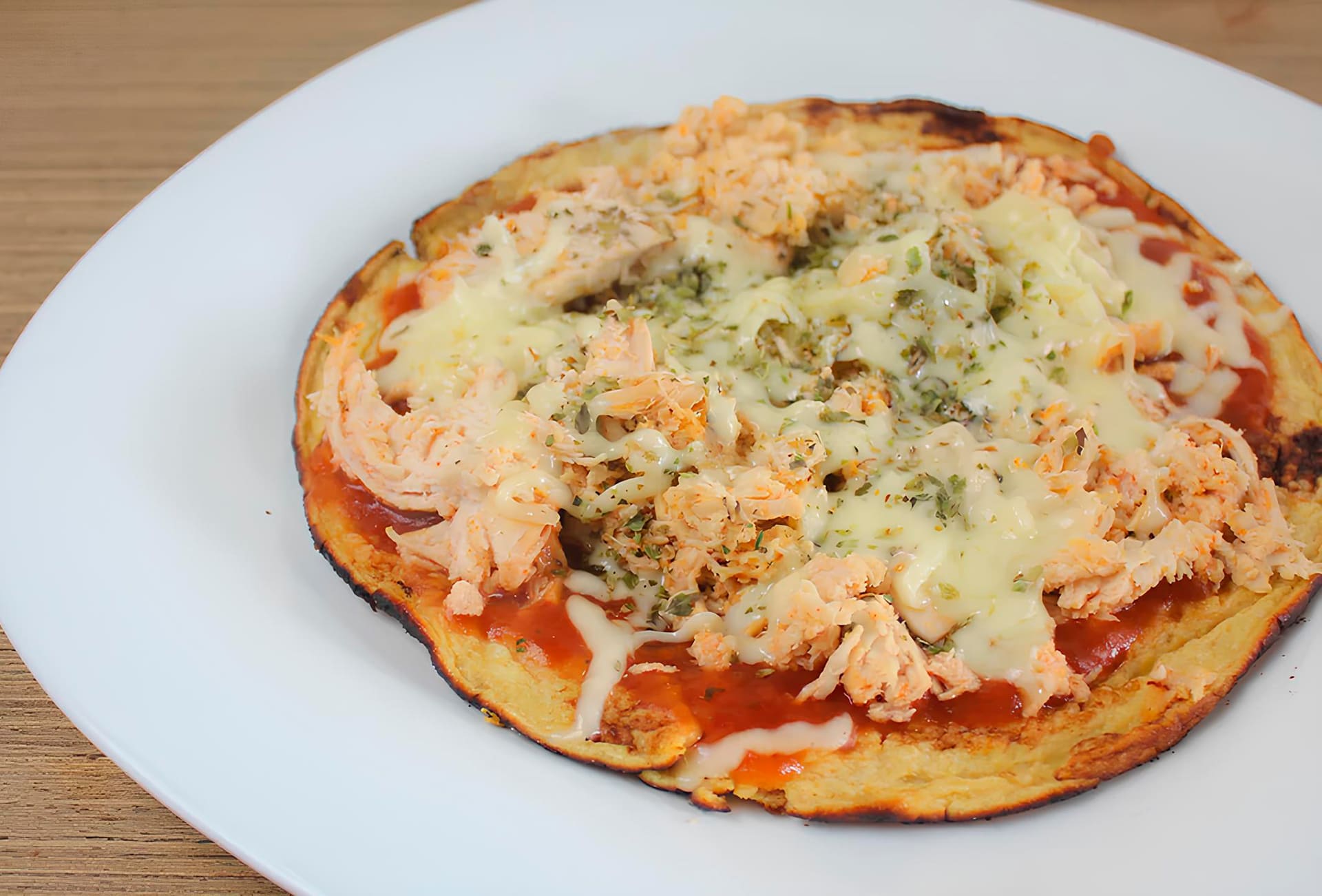 Receita de Pizza Fit de Frango de Frigideira | Fácil e Rápida